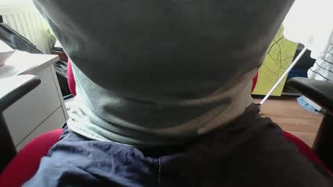 Snapshot of sexyvienna1989 chatting on April 15, 2026, 8:32 am sexyvienna1989 online show from April 15, 2026, 8:32 am