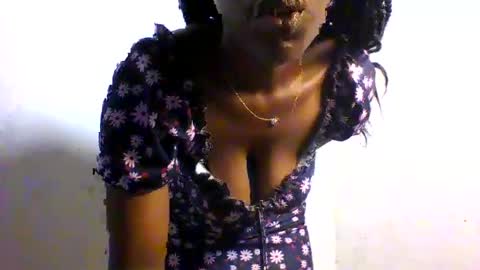 sexywinn online show from February 8, 2026, 5:33 am