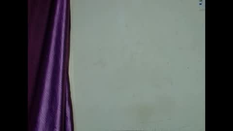 Snapshot of sexyxmilfx chatting on September 12, 2025, 7:36 pm sexyxmilfx online show from September 12, 2025, 7:36 pm