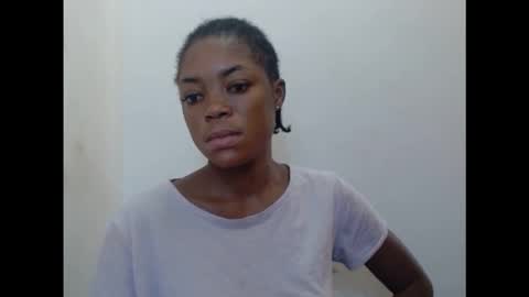 Snapshot of sexyxmilfx chatting on February 28, 2026, 1:45 pm sexyxmilfx online show from February 28, 2026, 1:45 pm