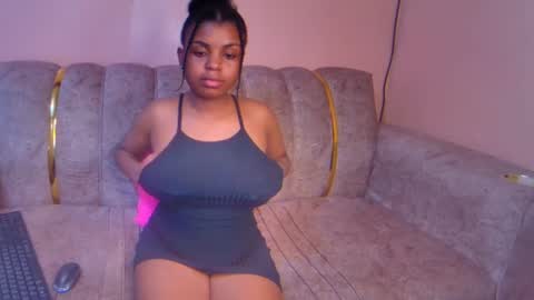 sexyyred_ online show from December 4, 2024, 10:30 pm