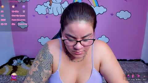 sharoon online show from March 18, 2026, 6:33 pm