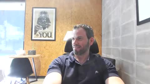 shad0w_hunter online show from February 14, 2025, 5:14 pm