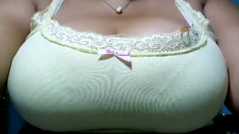 Snapshot of shaddaiidirtii chatting on July 10, 2026, 1:47 pm Shadaii online show from July 10, 2026, 1:47 pm
