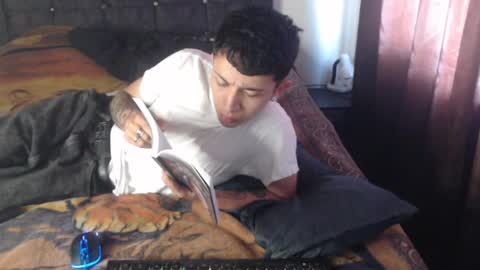 Snapshot of shadow_men_ chatting on June 21, 2026, 12:52 pm james online show from June 21, 2026, 12:52 pm