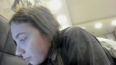 shadow_raffi online show from February 8, 2025, 3:08 am