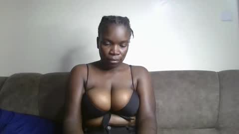 Snapshot of shadowsweet34 chatting on March 8, 2026, 2:21 pm val online show from March 8, 2026, 2:21 pm