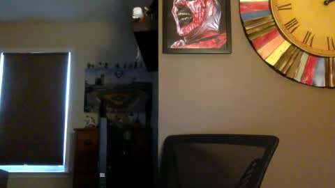 Snapshot of shadyyyyyy7 chatting on February 18, 2026, 7:54 pm Shady online show from February 18, 2026, 7:54 pm