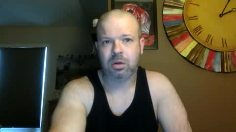 Shady online show from April 21, 2026, 7:50 pm