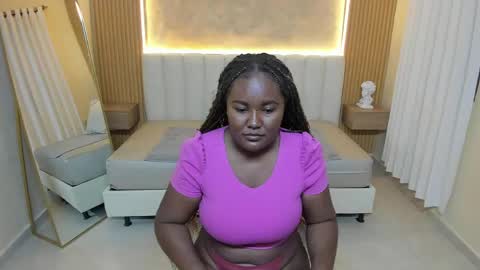 Snapshot of shaira_collins chatting on April 8, 2026, 12:16 pm Shaira Collins online show from April 8, 2026, 12:16 pm