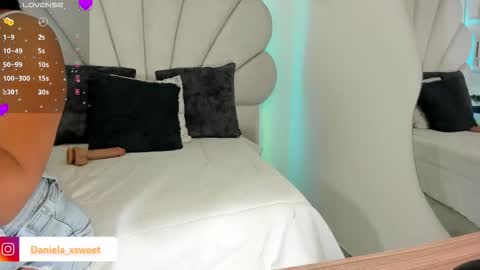 Snapshot of shairytovar chatting on February 10, 2026, 5:55 am shairytovar online show from February 10, 2026, 5:55 am