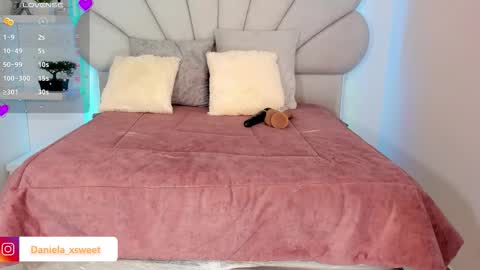 Snapshot of shairytovar chatting on February 15, 2026, 5:26 am shairytovar online show from February 15, 2026, 5:26 am