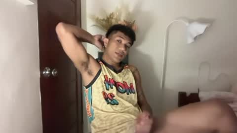 shake_raytow34 online show from June 29, 2026, 2:50 pm