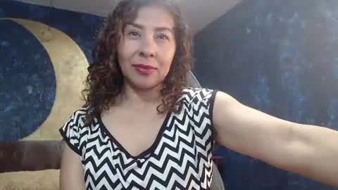 shakira_0 online show from August 3, 2026, 7:06 pm