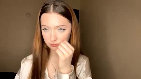 Snapshot of shamikabrandenburg chatting on February 10, 2026, 9:57 am Sofi online show from February 10, 2026, 9:57 am