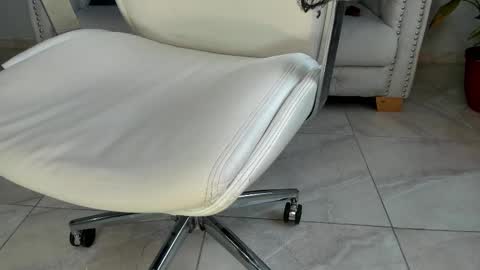 Snapshot of shanabellucy chatting on March 3, 2025, 10:42 pm onlyfans shanabellucy online show from March 3, 2025, 10:42 pm