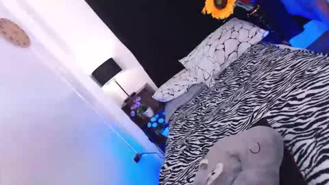 MISS SHANE online show from March 2, 2026, 7:48 am