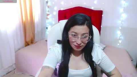 Shanel  online show from September 18, 2025, 7:27 pm