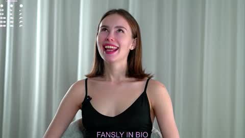 Emmy online show from November 16, 2025, 1:11 am