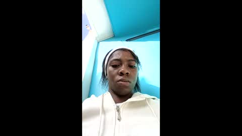 shanelle7 online show from May 13, 2026, 12:46 pm