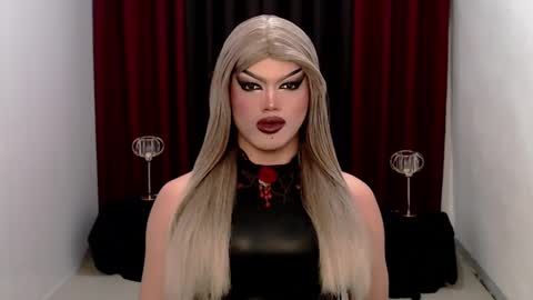 Snapshot of shanex01 chatting on January 10, 2025, 12:15 pm Shane X online show from January 10, 2025, 12:15 pm