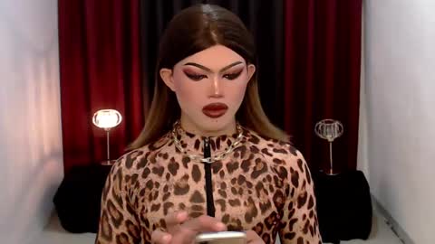 Snapshot of shanex01 chatting on February 1, 2025, 7:05 am Shane X online show from February 1, 2025, 7:05 am