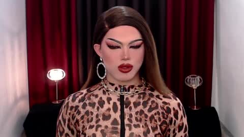 Snapshot of shanex01 chatting on February 3, 2025, 9:41 am Shane X online show from February 3, 2025, 9:41 am