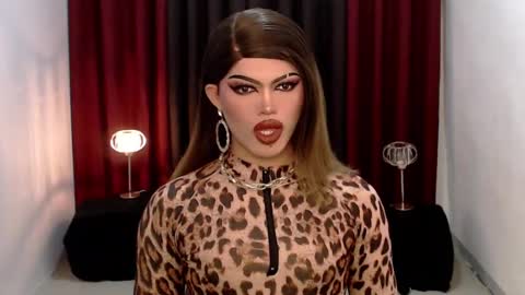 Snapshot of shanex01 chatting on February 9, 2025, 11:14 am Shane X online show from February 9, 2025, 11:14 am