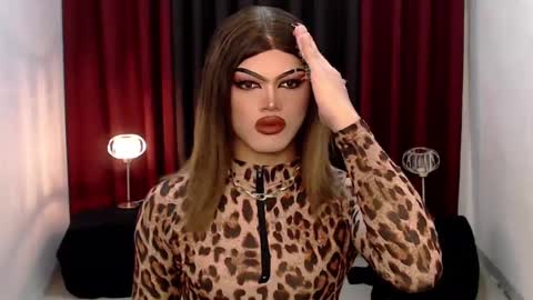 Snapshot of shanex01 chatting on February 13, 2025, 11:50 am Shane X online show from February 13, 2025, 11:50 am