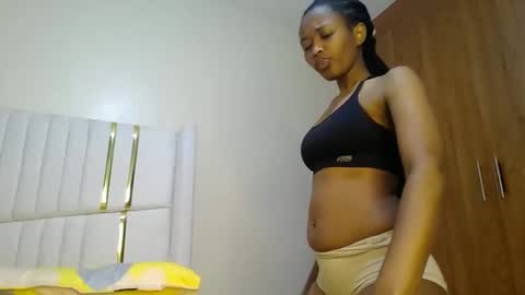 shanizz online show from February 1, 2025, 11:27 pm