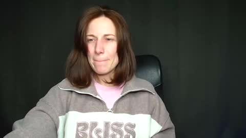 Shannen online show from January 17, 2026, 2:11 pm