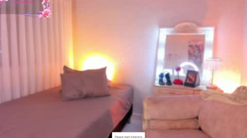 Snapshot of shannol_ryan chatting on April 28, 2026, 2:10 am Shannol online show from April 28, 2026, 2:10 am