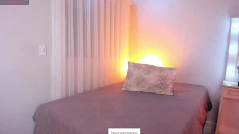 Snapshot of shannol_ryan chatting on May 13, 2026, 1:25 am Shannol online show from May 13, 2026, 1:25 am
