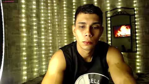 Sebastian and Tequila online show from December 4, 2024, 6:44 am