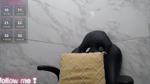 shantalakrishaa online show from November 26, 2025, 7:48 pm