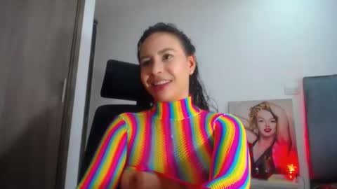 Snapshot of shantalhot69 chatting on February 5, 2025, 2:16 pm Shantal  online show from February 5, 2025, 2:16 pm