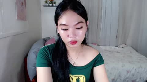 Snapshot of shantel_xx chatting on June 30, 2026, 1:23 pm Shantel online show from June 30, 2026, 1:23 pm