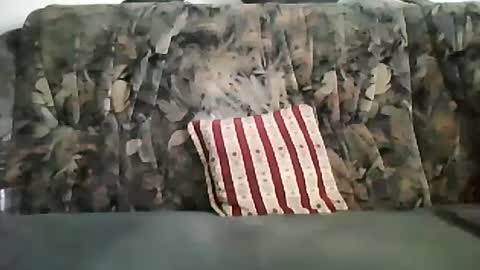 Snapshot of shaomy711 chatting on January 1, 2025, 11:38 am excelo21 online show from January 1, 2025, 11:38 am