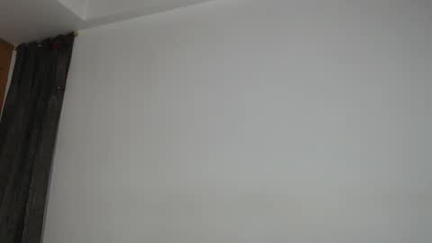 sharickleon11 online show from October 22, 2025, 1:06 am