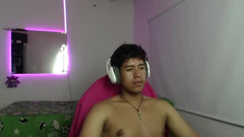 Snapshot of sharky_g chatting on January 21, 2025, 5:38 am Frqnko online show from January 21, 2025, 5:38 am