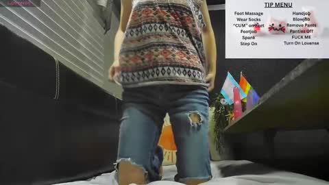 sharkysimon online show from November 15, 2025, 3:48 am