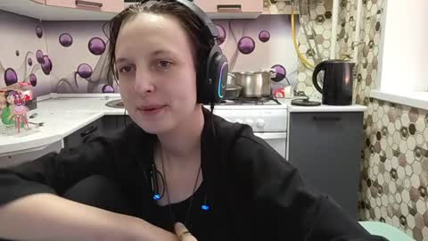 Snapshot of sharleenyodis chatting on June 21, 2026, 5:04 pm Sara online show from June 21, 2026, 5:04 pm