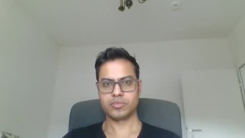 Snapshot of sharmamanxyz chatting on February 25, 2025, 10:26 am sharmamanxyz online show from February 25, 2025, 10:26 am