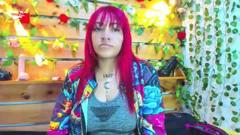 Snapshot of sharol_heart_ chatting on September 30, 2025, 3:55 am Sharol online show from September 30, 2025, 3:55 am