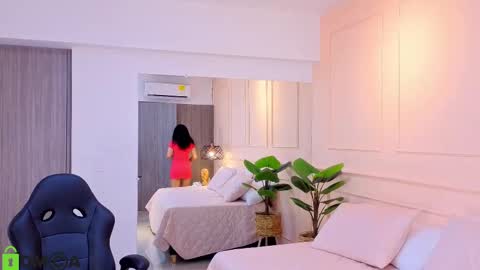 Sharon online show from November 13, 2025, 3:49 am