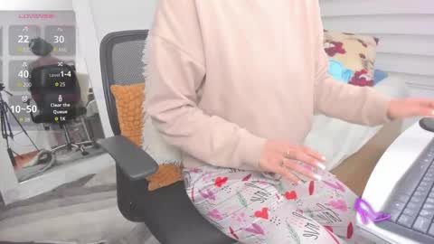 Sharon online show from December 5, 2025, 1:31 pm