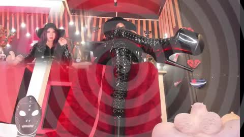 Snapshot of sharoon_gold chatting on February 22, 2025, 2:17 am Your mistress Sharon  online show from February 22, 2025, 2:17 am