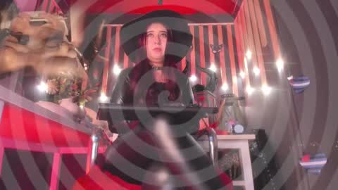 Snapshot of sharoon_gold chatting on March 11, 2025, 12:11 am Your mistress Sharon  online show from March 11, 2025, 12:11 am