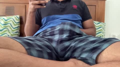 Snapshot of shash2014 chatting on January 15, 2025, 9:56 am Shashii online show from January 15, 2025, 9:56 am