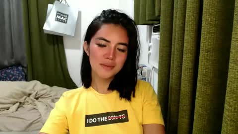 Snapshot of shasha_carreon chatting on October 19, 2025, 12:39 pm shasha online show from October 19, 2025, 12:39 pm